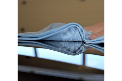 Blue Glass and Window Towel - ruitendoek
